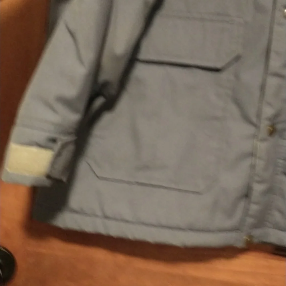 Woolrich woman's size L heavy quilted lined winter parka coat in periwinkle blue - Picture 14 of 16